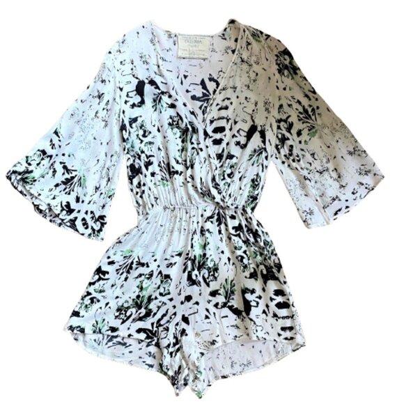 2/$40 Boho romper bell sleeve beach vibes jumpsuit - Picture 1 of 14